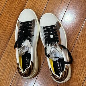 NWOB Cole Haan women’s topspin sneaker size 7.5